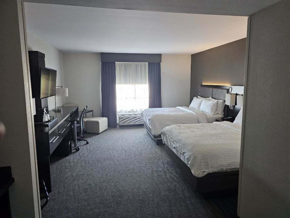 Holiday Inn Paducah Riverfront By Ihg Exterior photo